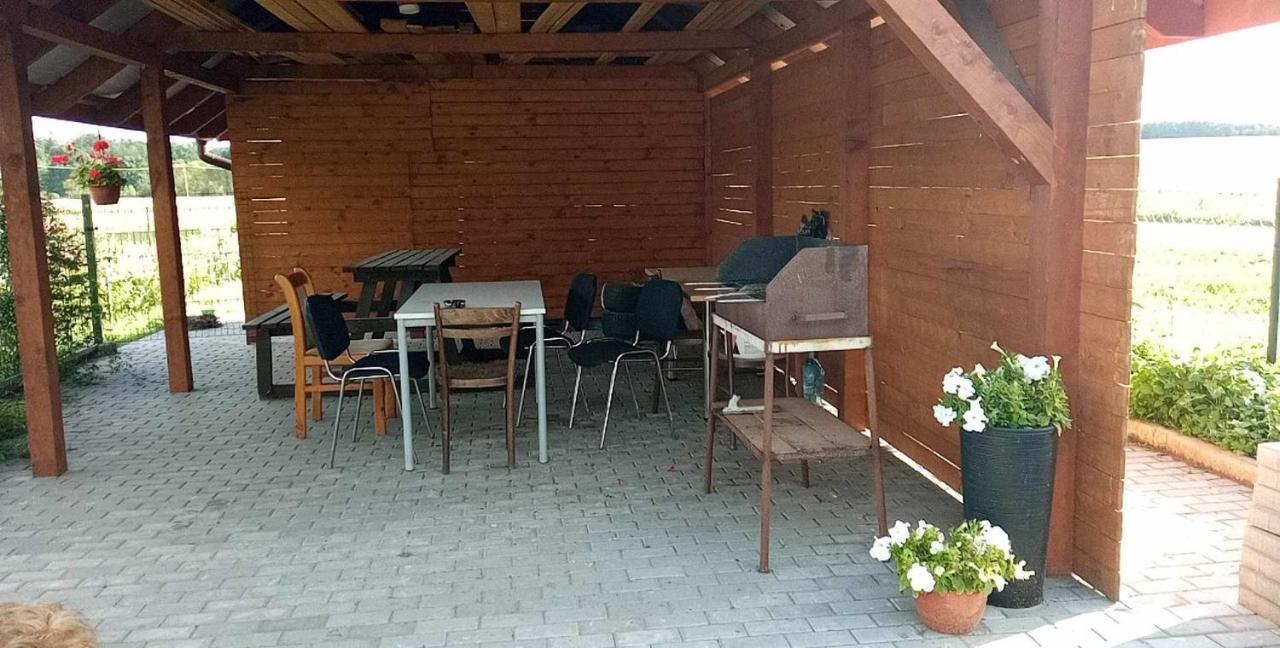 Noclegi nad Parsętą Bialogard Zewnętrze zdjęcie